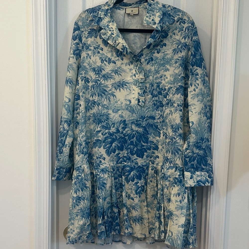 Tuckernuck Blue and Cream Patterned Dress